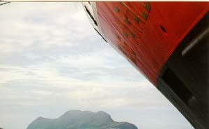 s-ship3.jpg (9255 bytes)